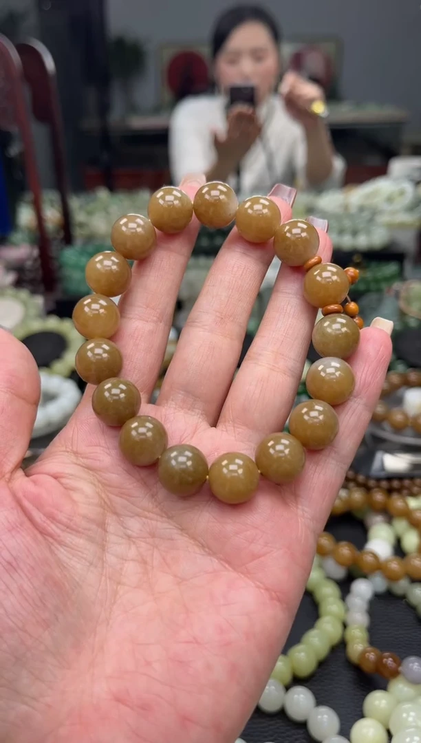 【闪购商品】和田玉手串未镶嵌新疆且末红糖卡13