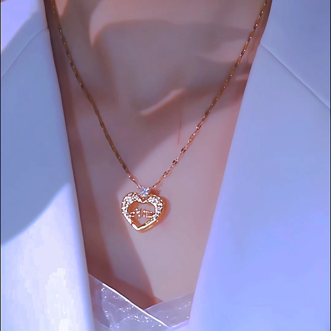 钛钢项链 时尚新款钛钢新款树叶爱心项链小清新甜美灵动坠链