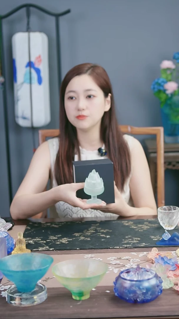 琉璃手工艺品博山香炉