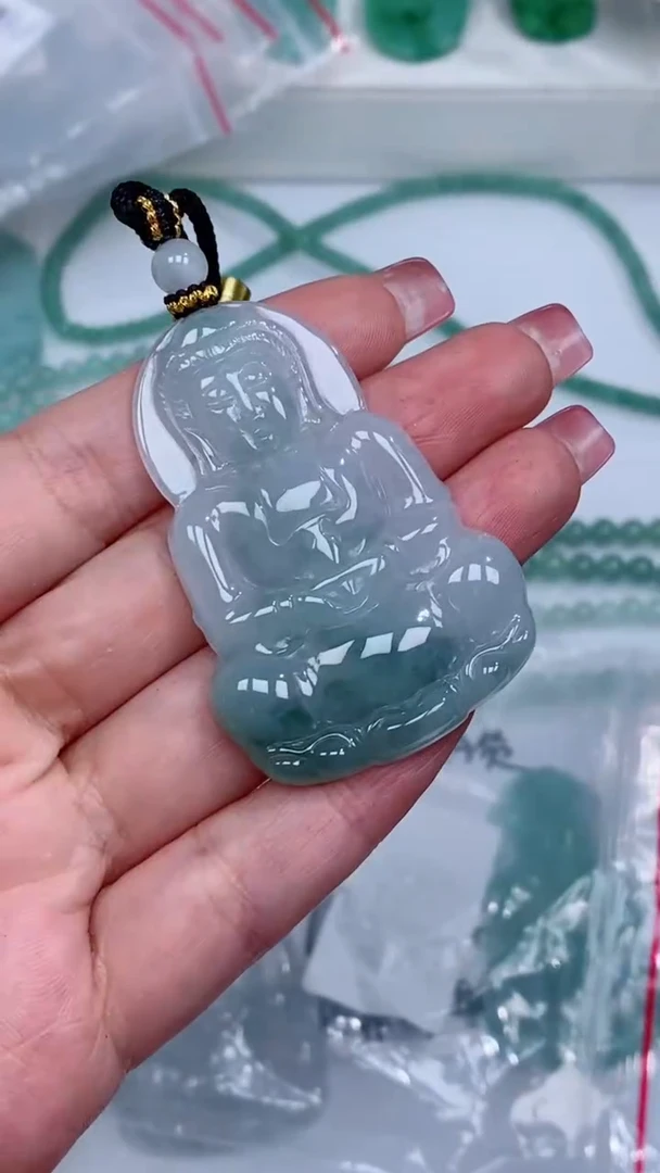 翡翠未镶嵌颈饰吊坠