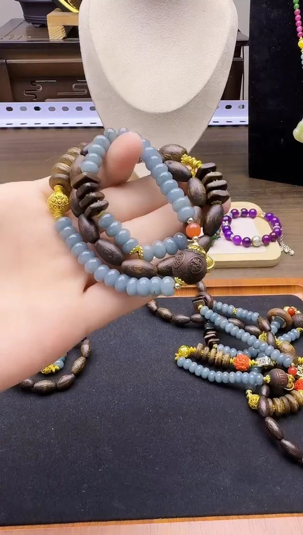 翡翠14K金镶嵌颈饰QY21