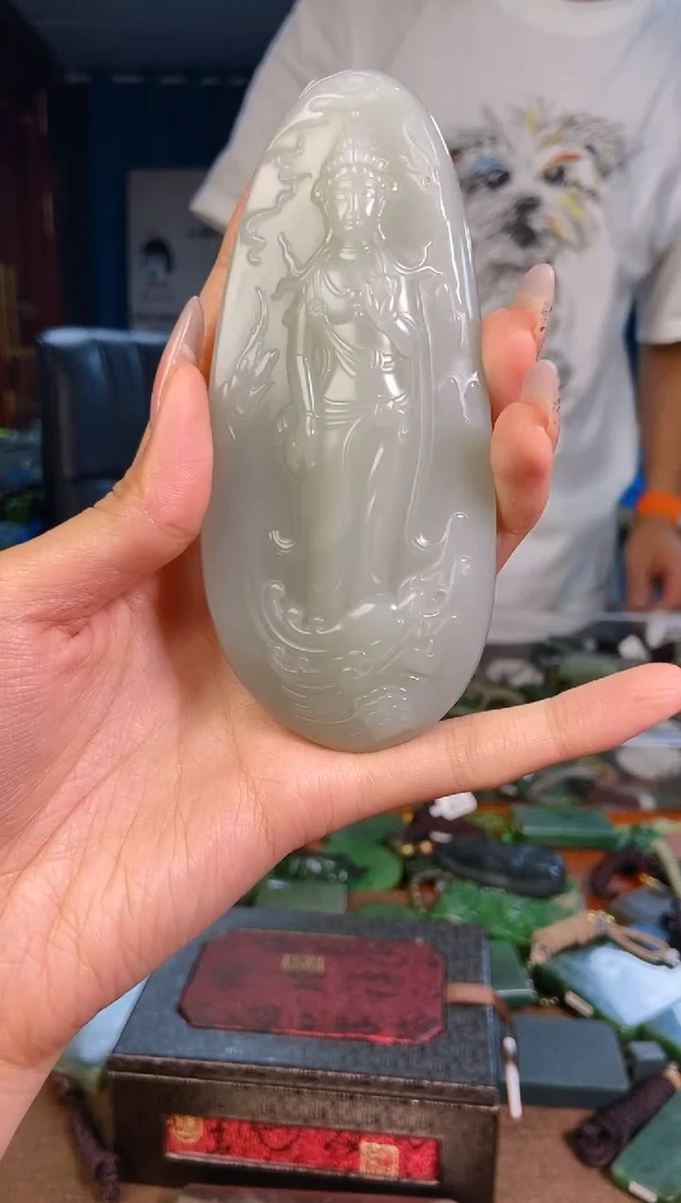 未镶嵌和田玉挂件1