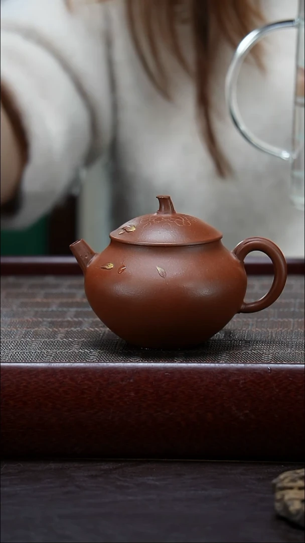 【闪购商品】紫砂紫砂壶葛军 朱泥《紫砂壶》