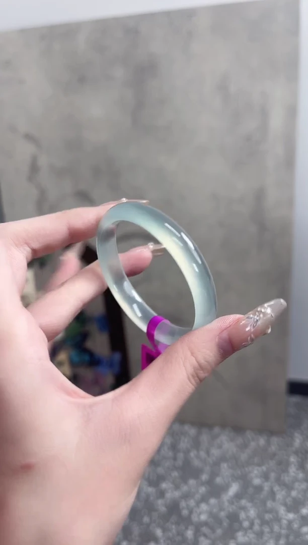 【闪购商品】玛瑙/玉髓手镯未镶嵌51-52圈需要包容