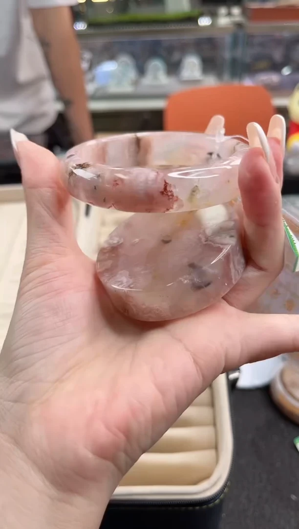 未镶嵌手镯石英质玉61圈口 （赠品镯心）322014