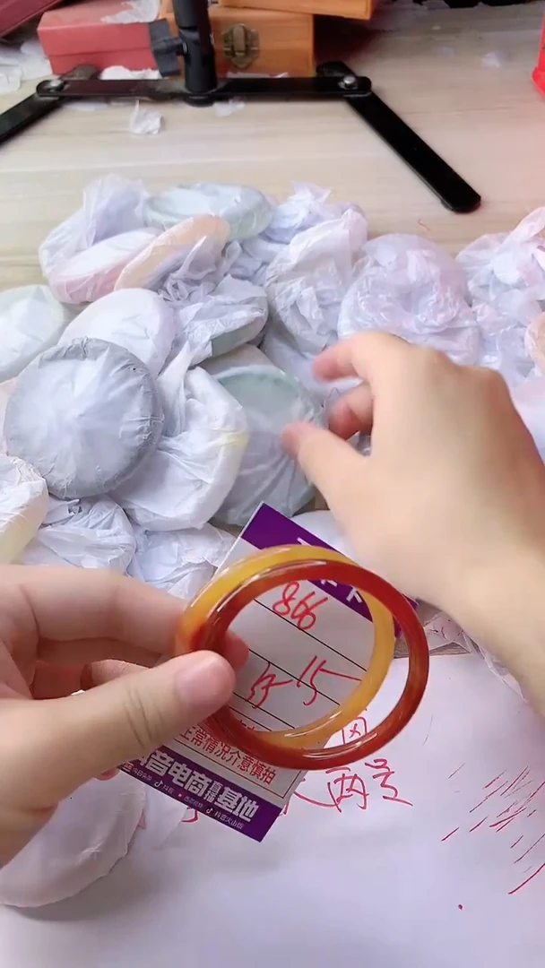 手镯玛瑙/玉髓未镶嵌866