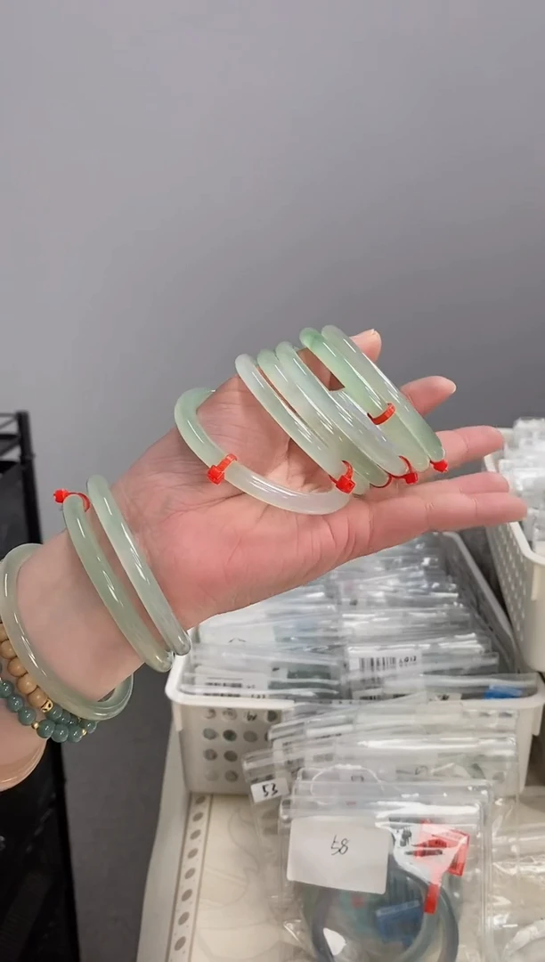 【闪购商品】玛瑙/玉髓手镯未镶嵌50-62下单备注圈口单只发货