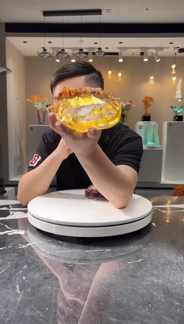 摆件巴比特美学-金色山河烟灰缸