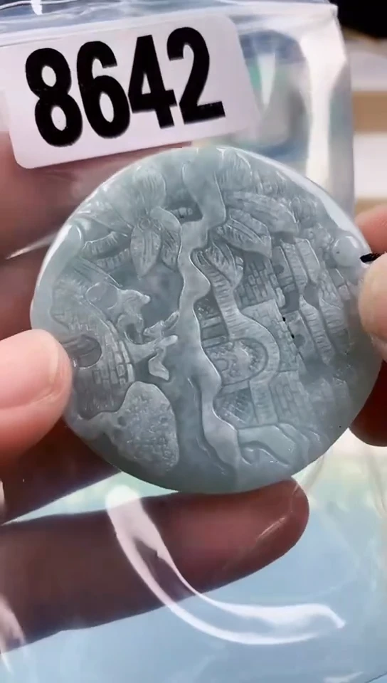 【闪购商品】翡翠挂件未镶嵌天然翡翠吊坠挂件