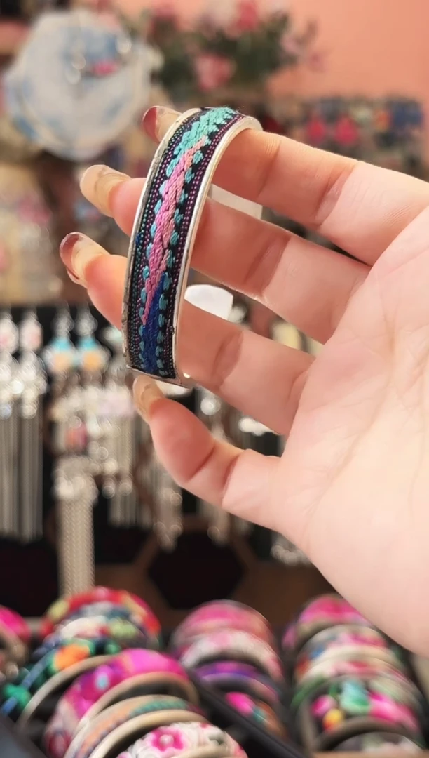艺枝独绣手工饰品145