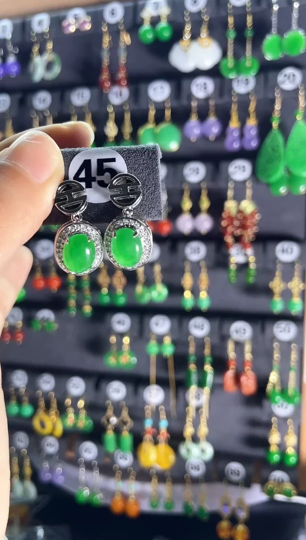 【闪购商品】翡翠耳饰银S925镶嵌45