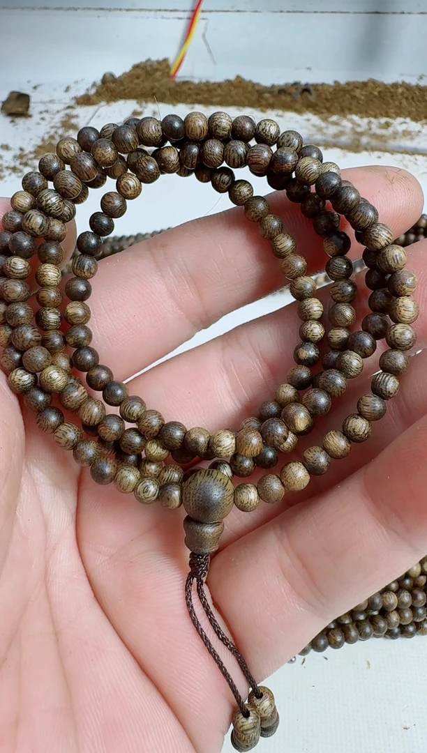 手串沉香乌身0.4规格多圈6克