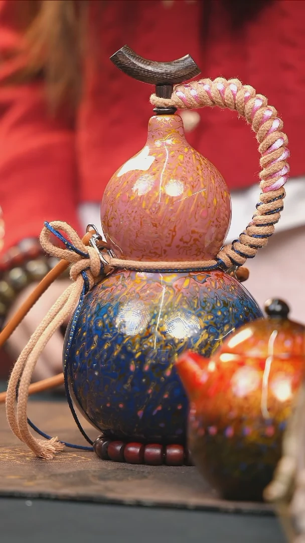 【闪购商品】WD167漆艺酒葫芦+龙蛋壶