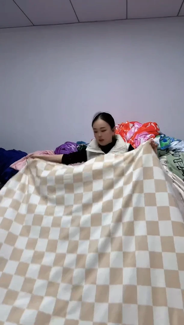 法兰绒2.5X2.3左右以主播所说为准