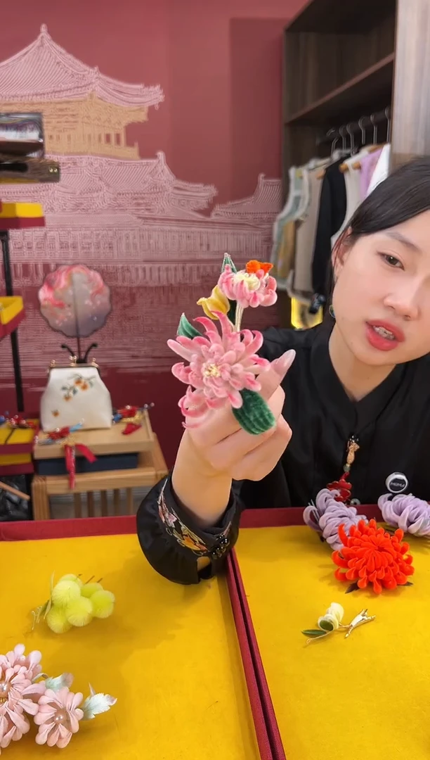 【闪购商品】刺绣非遗绒花（发饰）