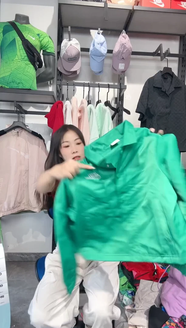 1248编码 瑕疵款直播间过款为准 尺码M