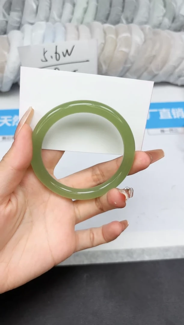 石英质玉手镯未镶嵌326-57.4