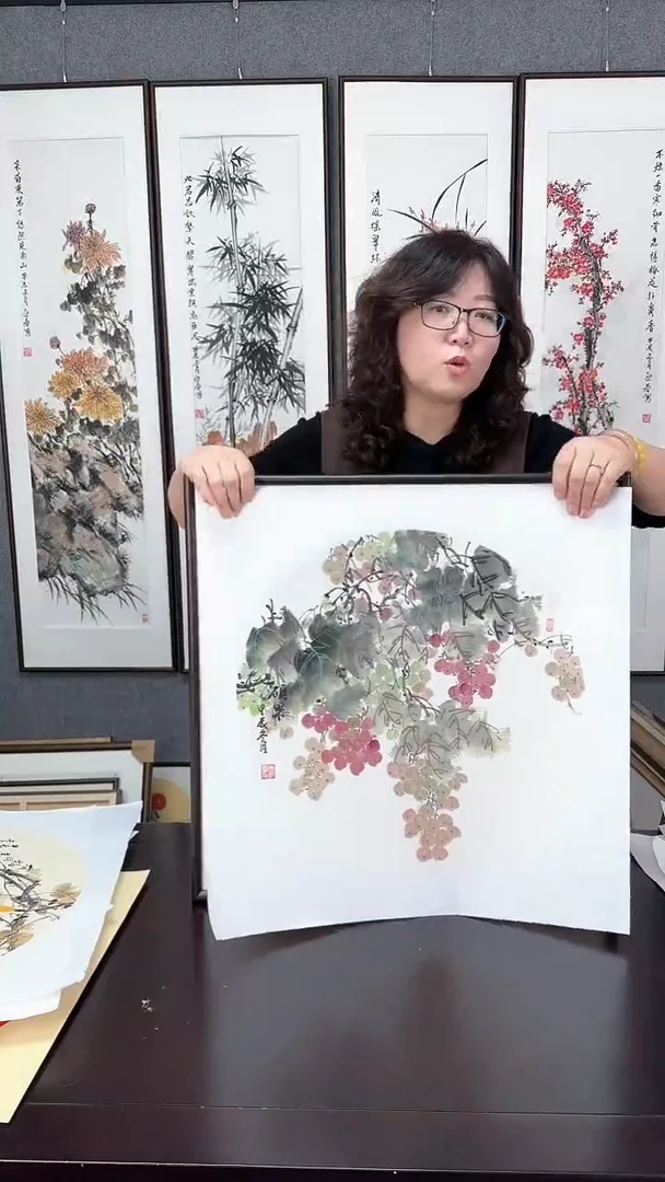 【闪购商品】国画葡萄实木装裱