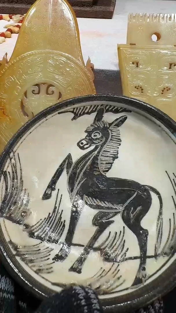 摆件鄱****藏瓷摆件瓷摆件瓷摆件