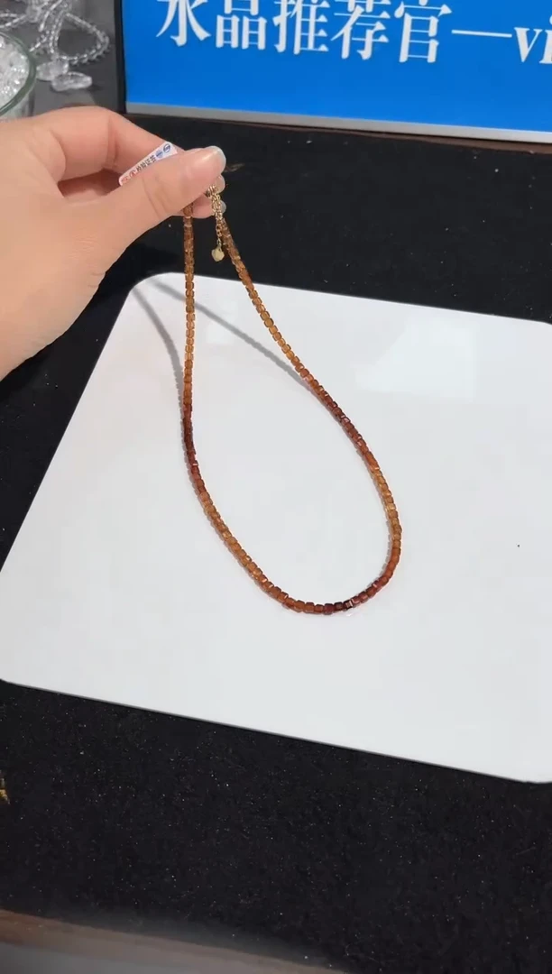 【闪购商品】水晶手链未镶嵌橙红石榴石渐变锁骨链