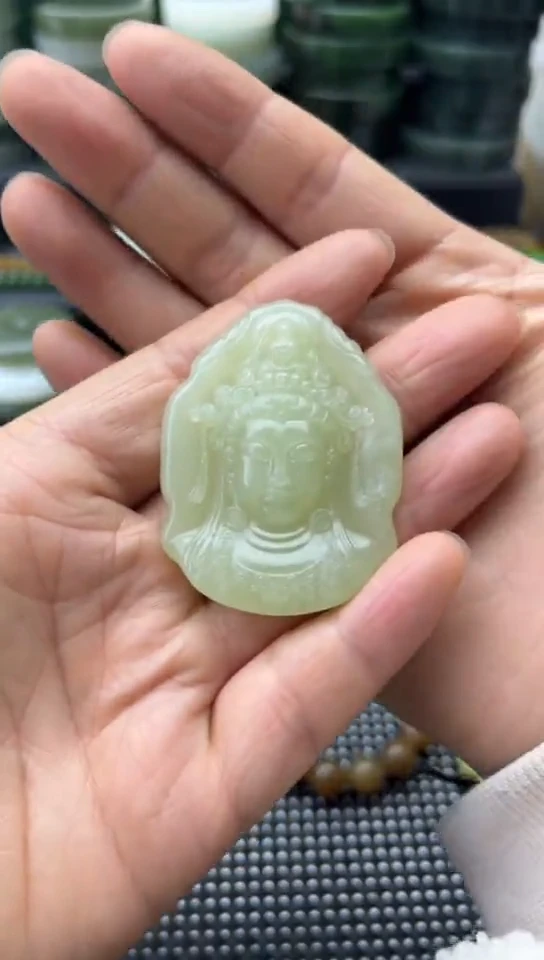 未镶嵌和田玉珠宝半成品菩萨