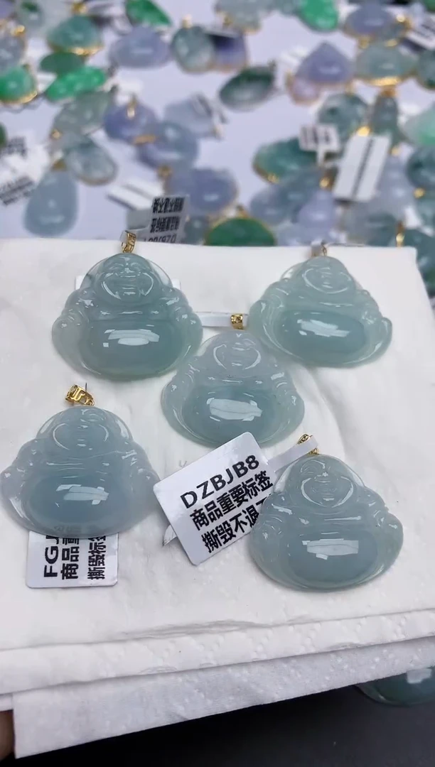 【闪购商品】翡翠颈饰18K金镶嵌多样性发其一