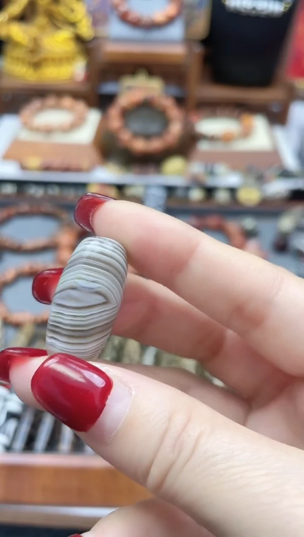 玛瑙/玉髓散珠天然缠丝单珠