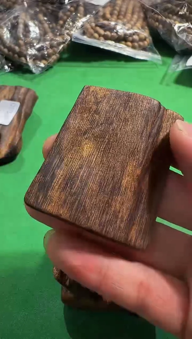 【闪购商品】沉香手把件78号多样性发一