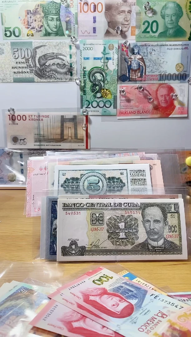 纯金手****1科威特20一张尾号356