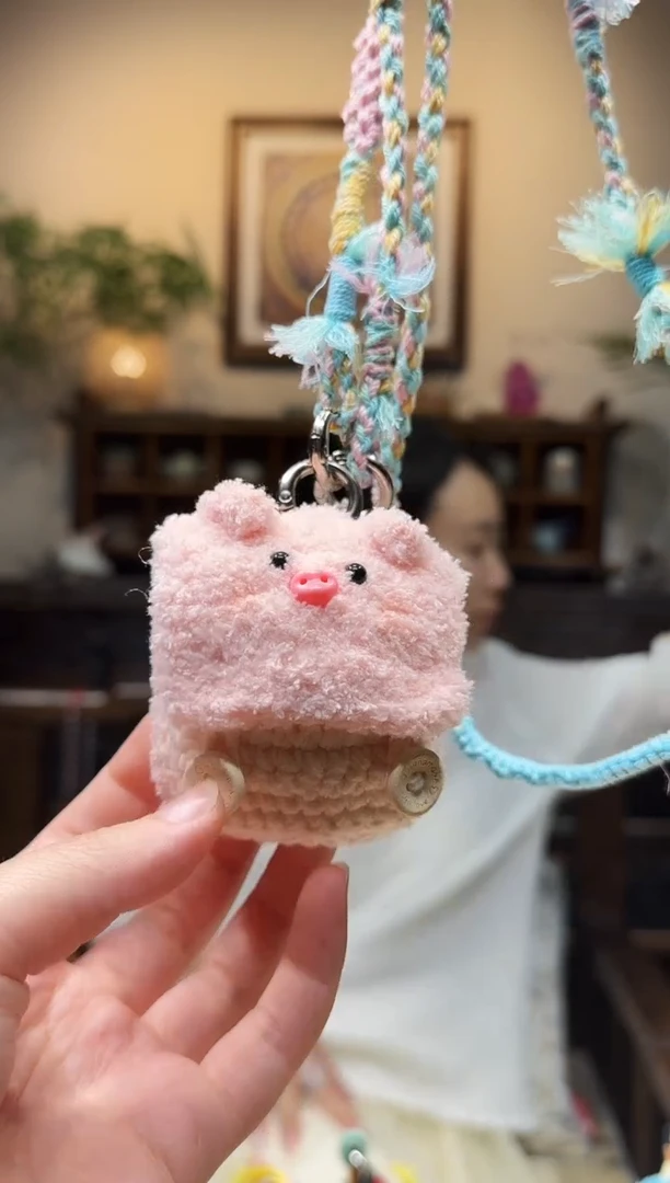 非金属无小猪挂件