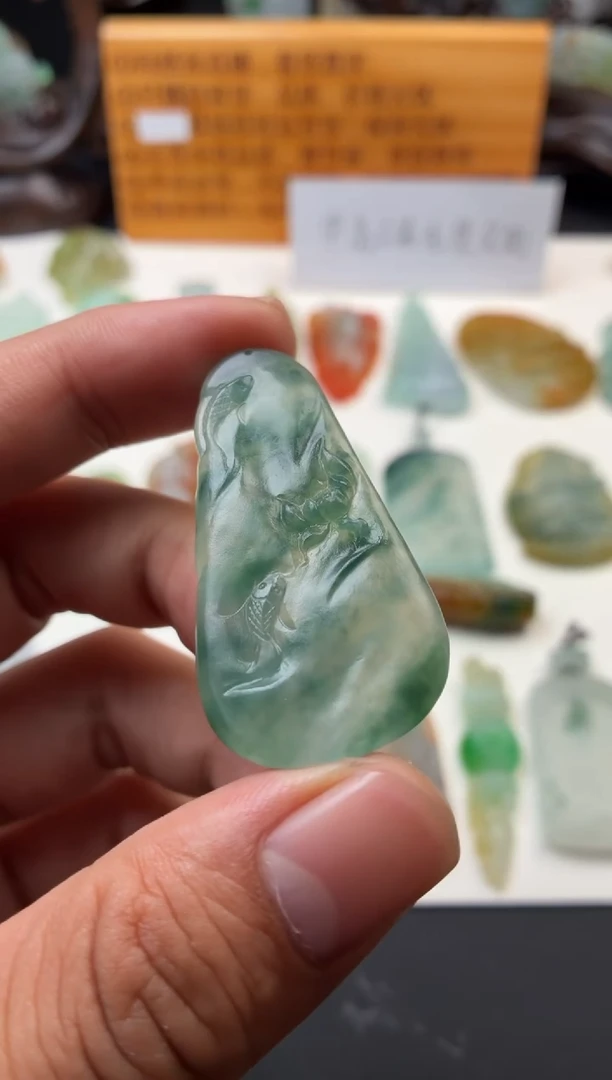 未镶嵌定制翡翠翡翠