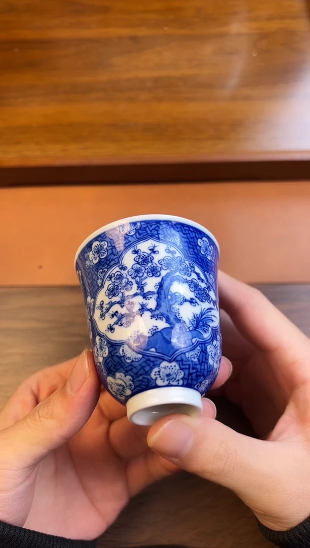 问青坊纯手工手绘青花开窗梅兰竹菊柴窑闻香杯