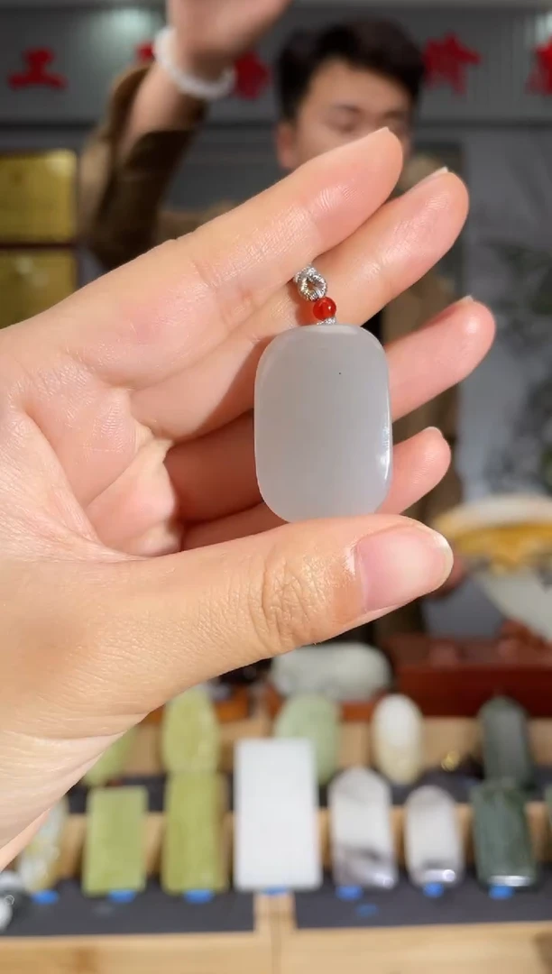 【闪购商品】和田玉颈饰未镶嵌拍一发一 多样性发货