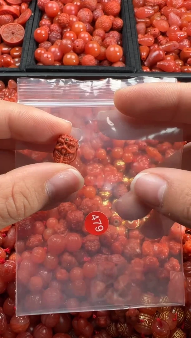 【闪购商品】南红玛瑙颈饰未镶嵌1