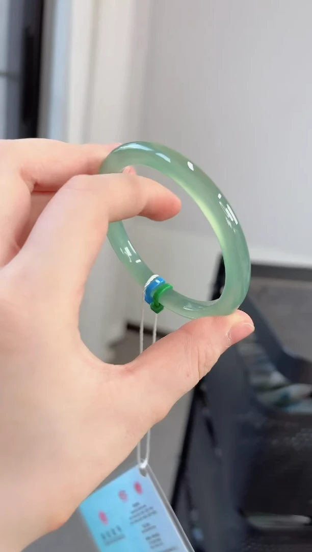 手镯玛瑙/玉髓未镶嵌53圈窄条