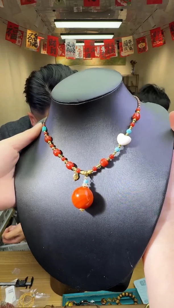 吊坠(赠链)未镶嵌南红玛瑙多样性发一件 308