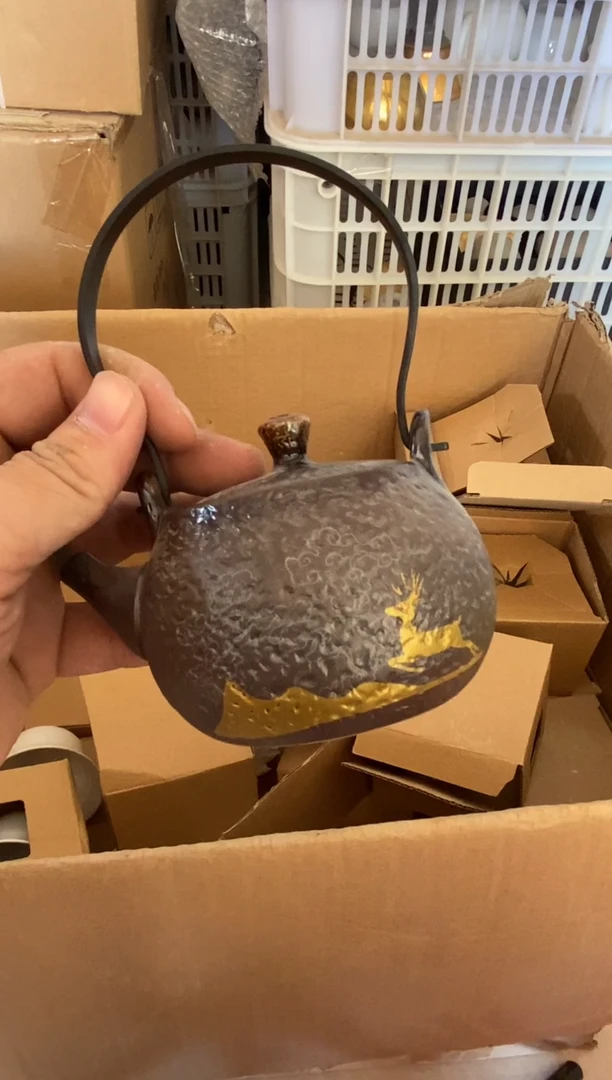 无运费险有瑕疵的摄影的产品有使用过的痕迹有点脏介意勿拍