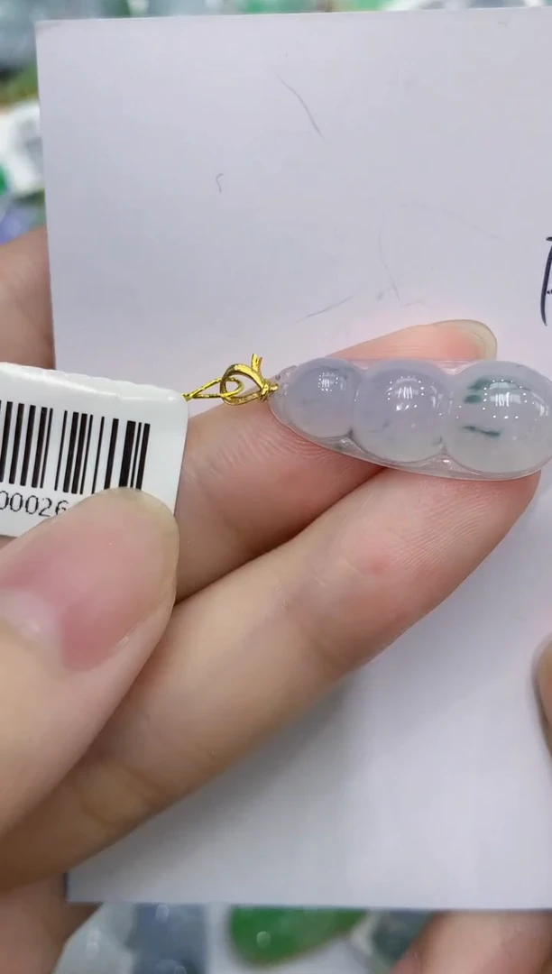 翡翠18K金镶嵌颈饰111111111111