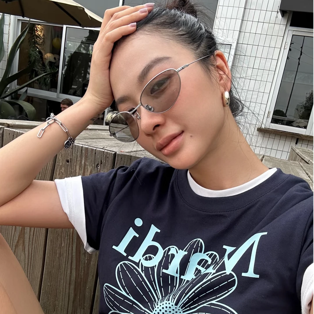 【百万博主同款】钛金属椭圆框墨镜防紫外线太阳镜女辣妹ins时尚