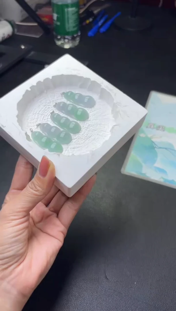 未镶嵌挂件翡翠多样性发一件CH190