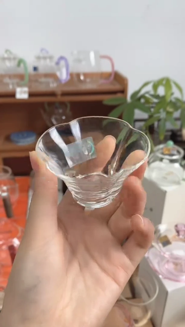瑭杯透明色样品。。