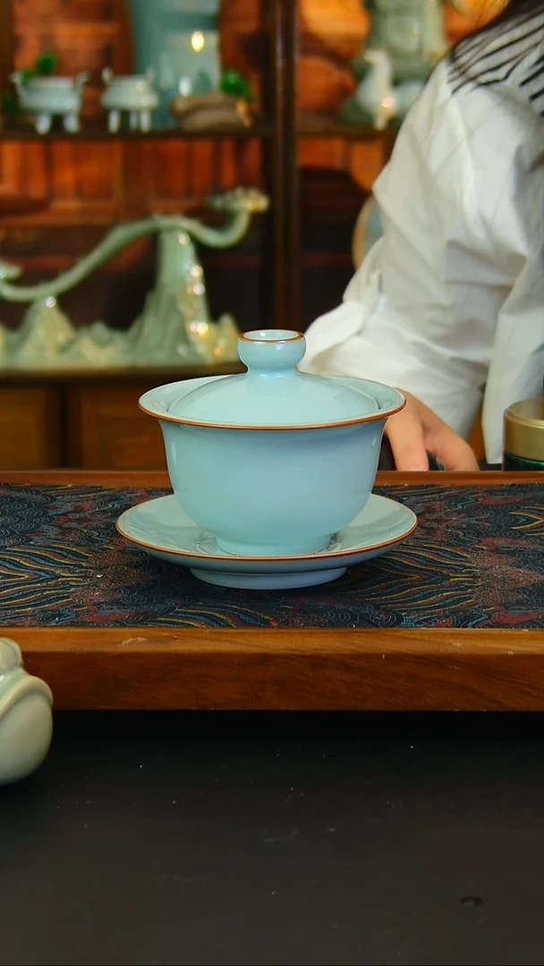 瓷片全手工大元宝盖碗，不完美