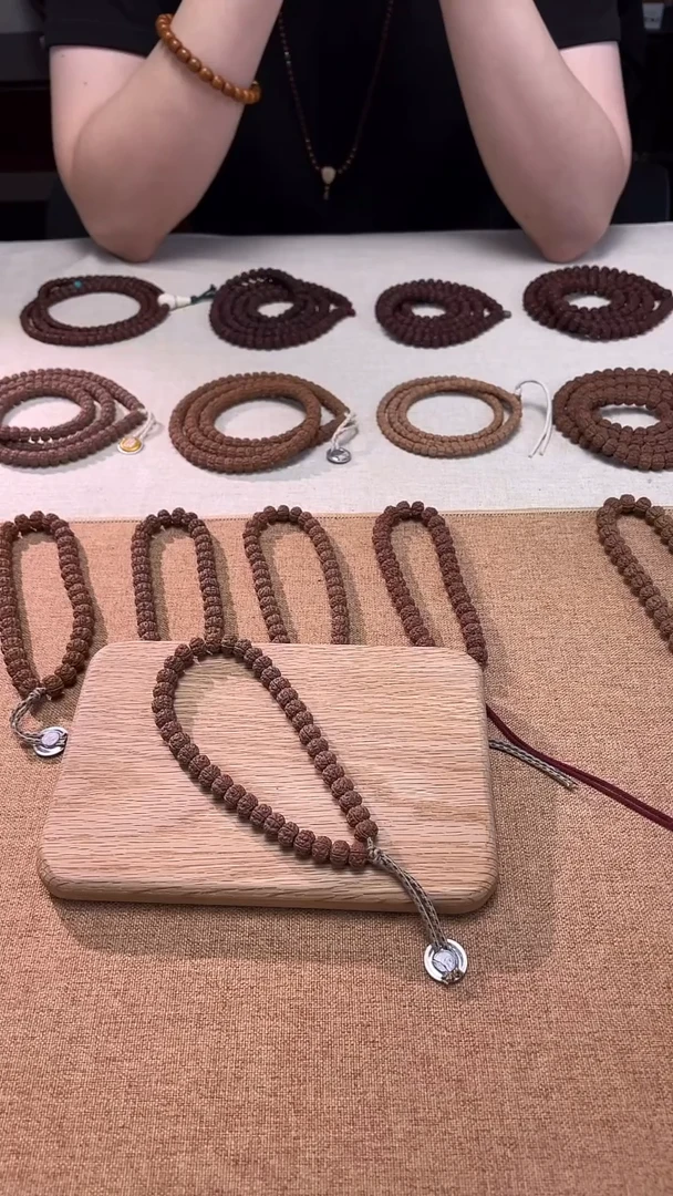 吊坠金刚菩提M****.本系列老树王单圈9+