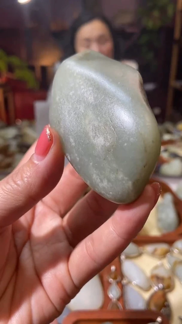 【闪购商品】和田玉把件未镶嵌和田玉吊坠挂件精美