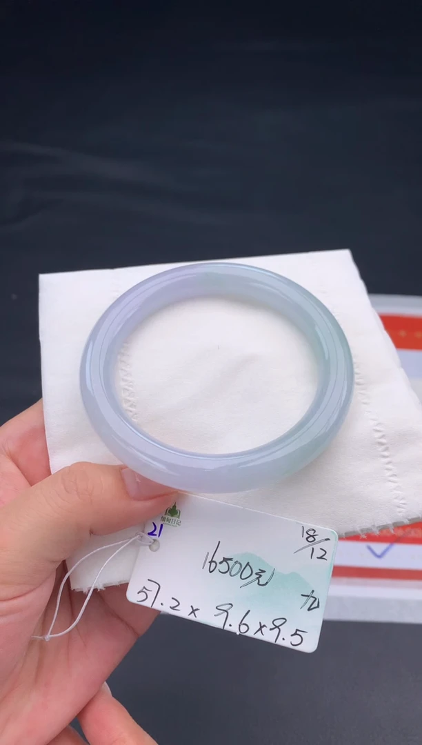 未镶嵌手镯翡翠翡翠自带#送人#，假一赔三