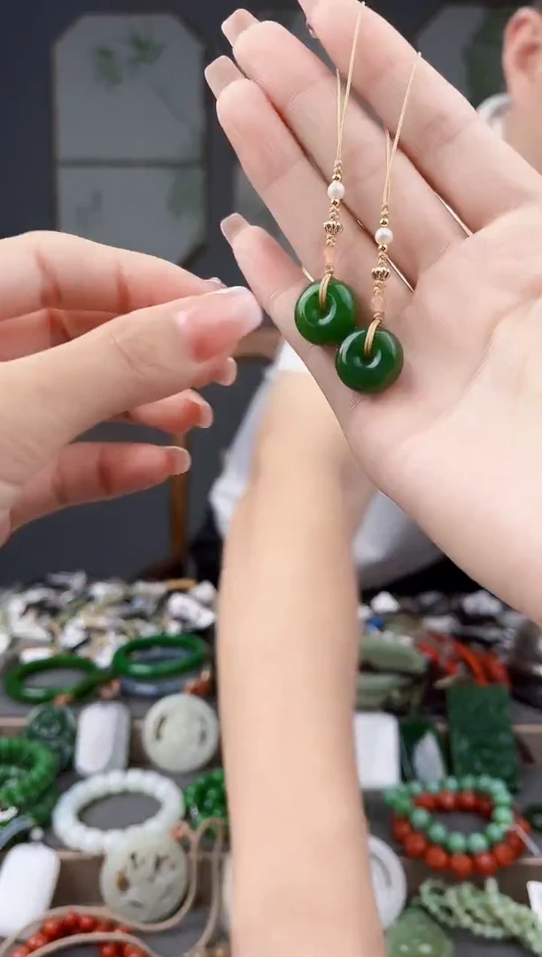 颈饰未镶嵌和田玉多样性发货拍一单发一个