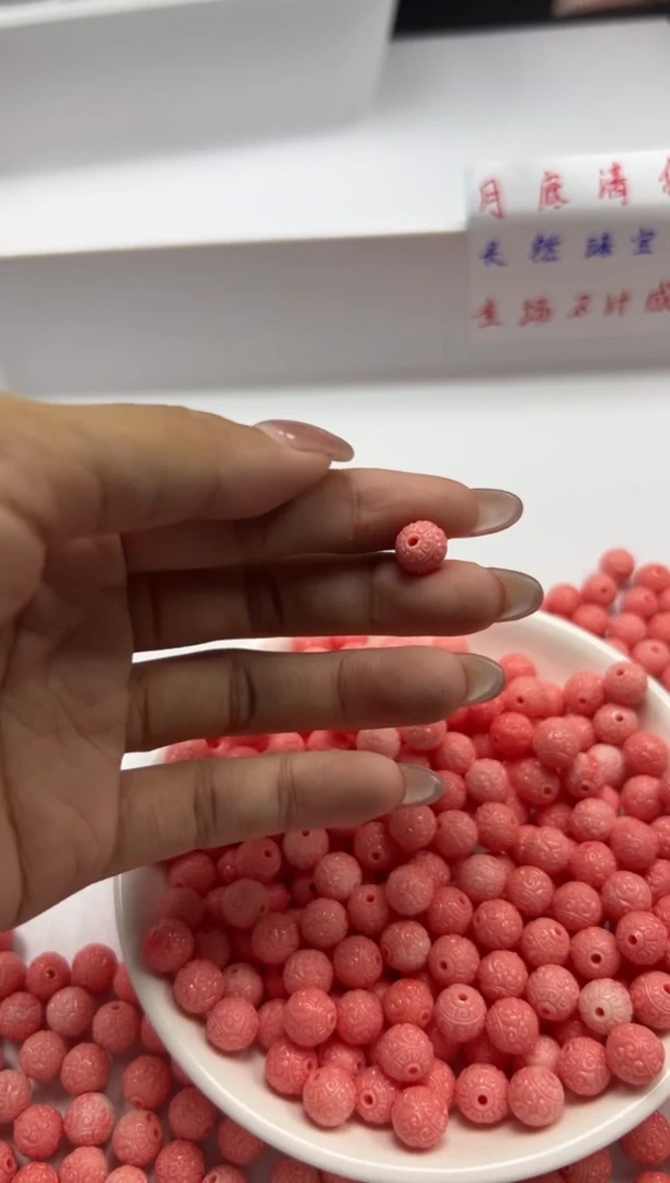 未镶嵌拼合珍珠（马贝珠）颈饰 x682女*王贝回纹8mm*6个