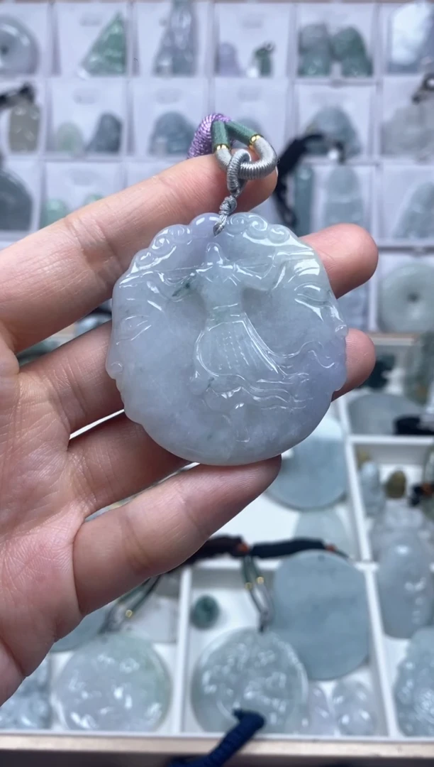 【闪购商品】翡翠颈饰未镶嵌大圣归来