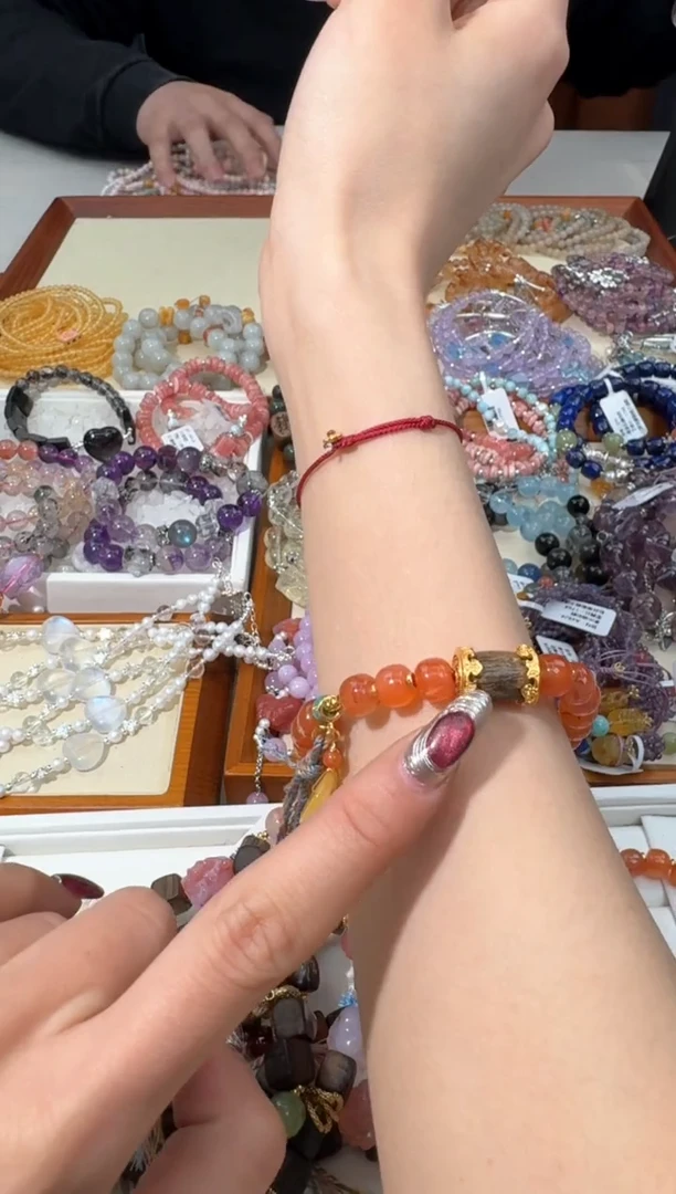 【闪购商品】南红玛瑙手链未镶嵌E016南红老型木头款