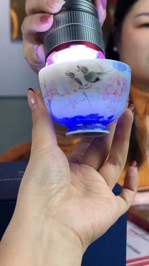 摆件瓷瓷博会—水点桃花胡晶98